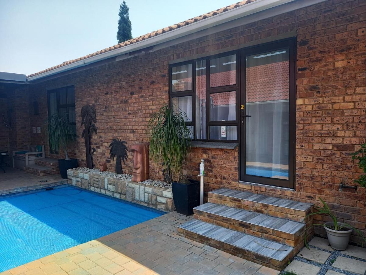 Meadows Guesthouse Germiston Exteriér fotografie