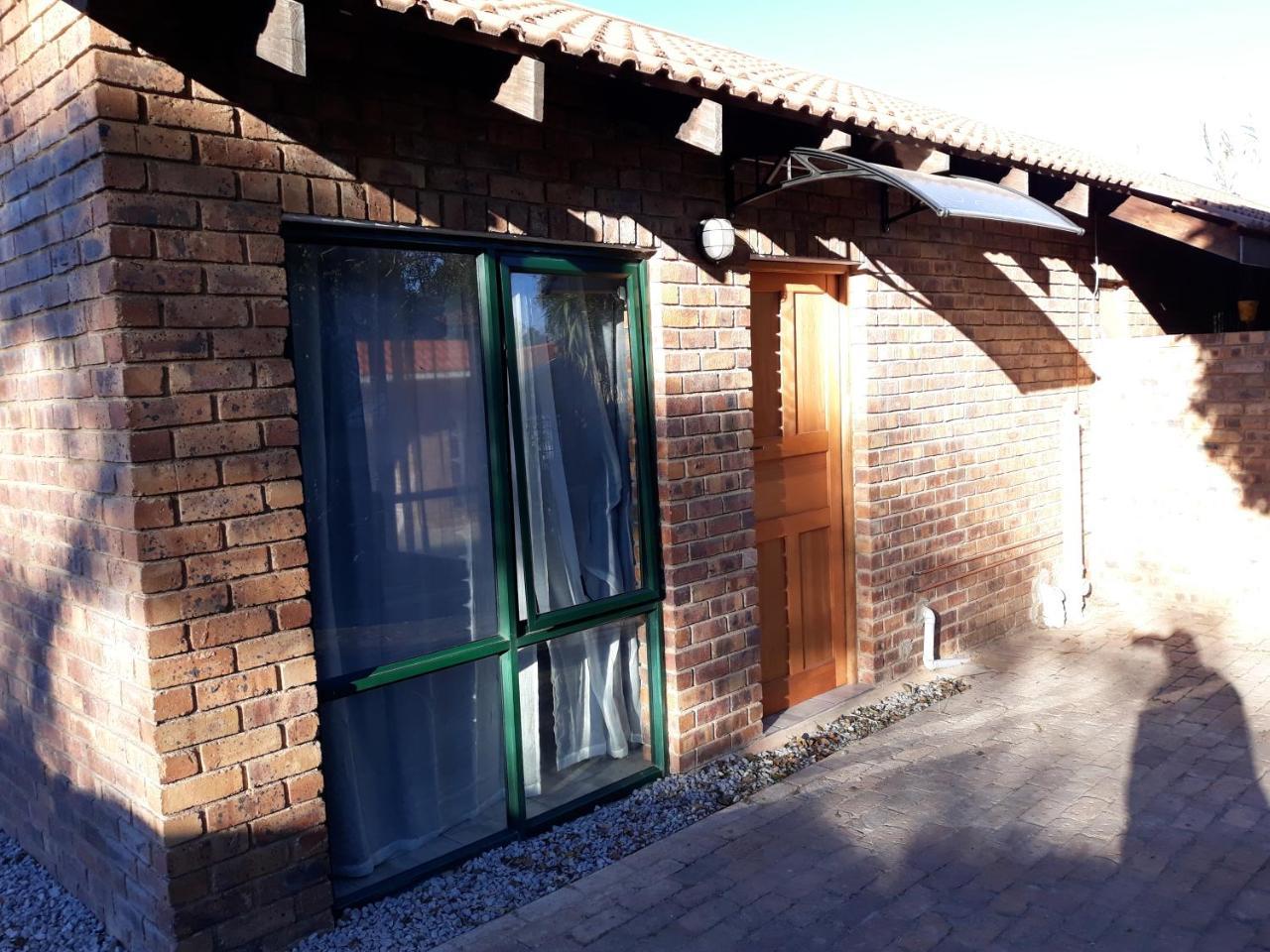 Meadows Guesthouse Germiston Exteriér fotografie